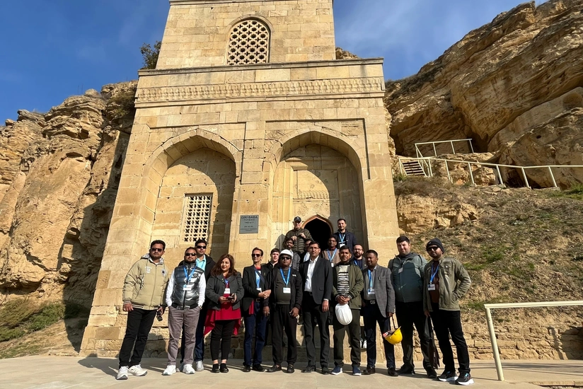 Xarici media nümayəndələri Şamaxıda tarixi məkanlarla tanış olublar