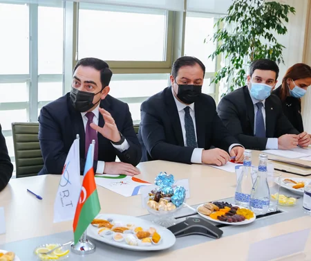 Bakı Limanının xidmət və imkanlarının təkmilləşdirilməsi müzakirə olunub