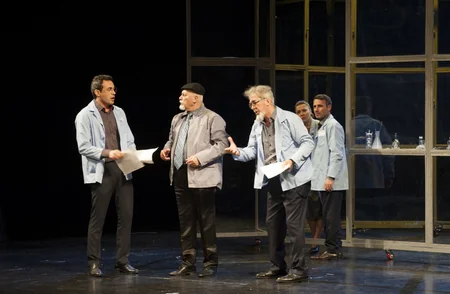 Akademik Milli Dram Teatrında “Yaşar” tamaşasının premyerası keçirilib