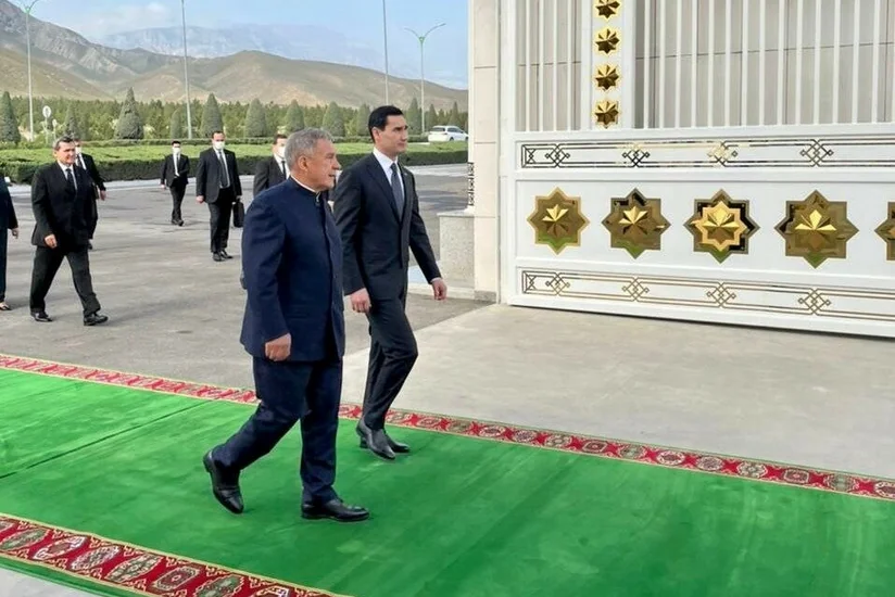 Рустам Минниханов прибыл в Туркменистан с рабочим визитом