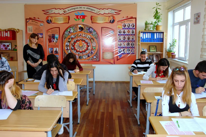 Eksternat imtahanlarının nəticələri açıqlanıb