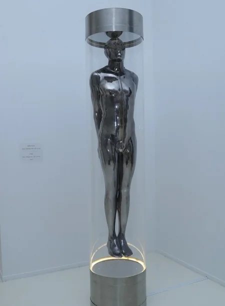 Heydər Əliyev Mərkəzində fransız heykəltəraş Mauro Kordanın sərgisi açılıb