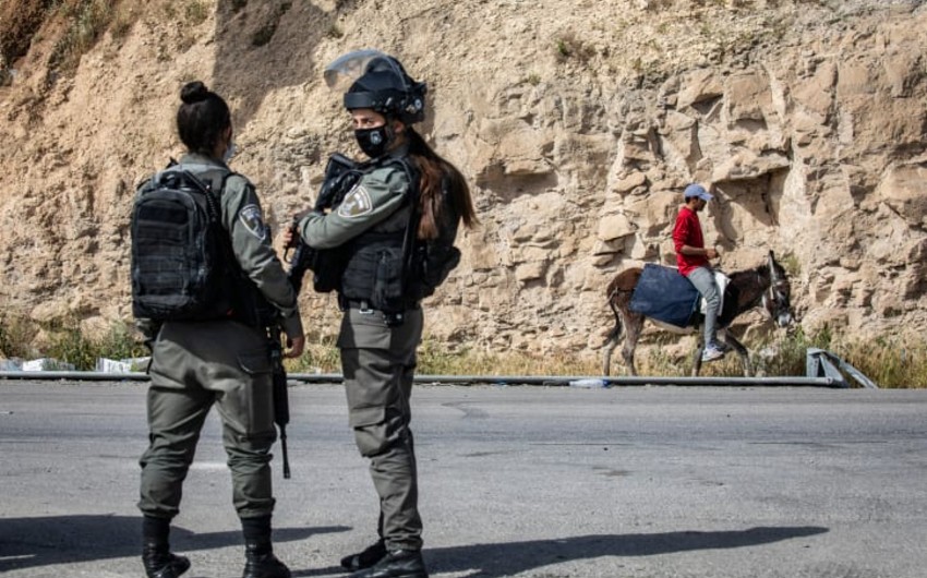 İsrailin Sərhəd Polisinin əməkdaşı Qüdsdə hücum nəticəsində yaralanıb