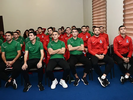 Elit və I dərəcəli futbol hakimləri üçün seminar təşkil olunub