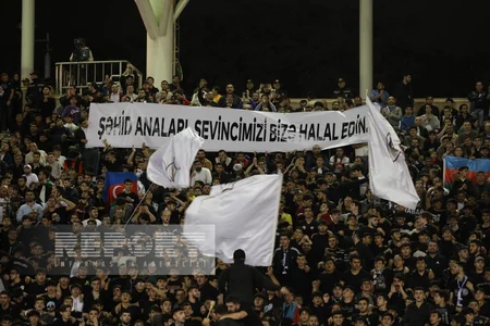 Şəhid övladları Qarabağın oyununu izləyiblər
