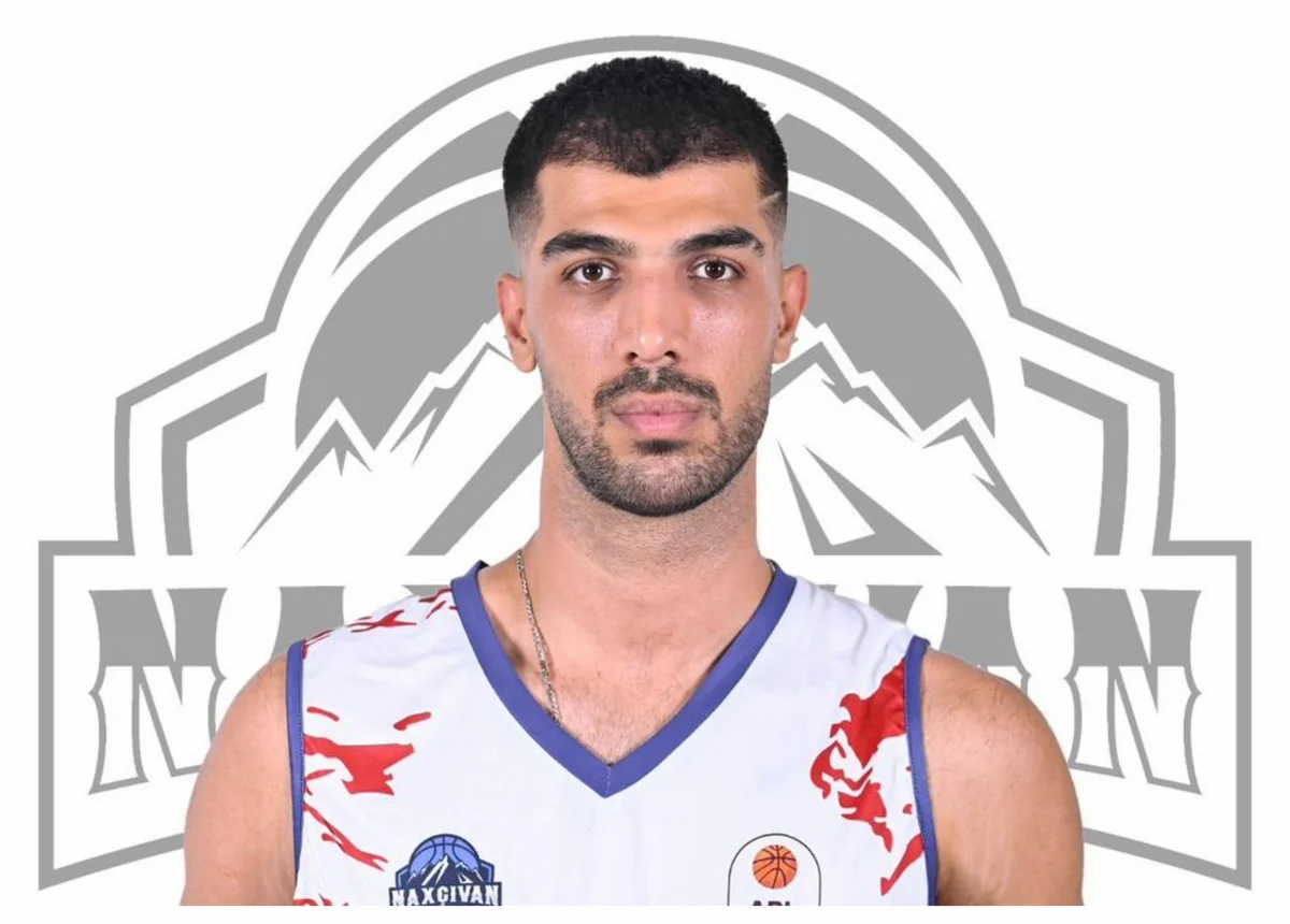 Naxçıvan bir basketbolçu ilə yolları ayırıb