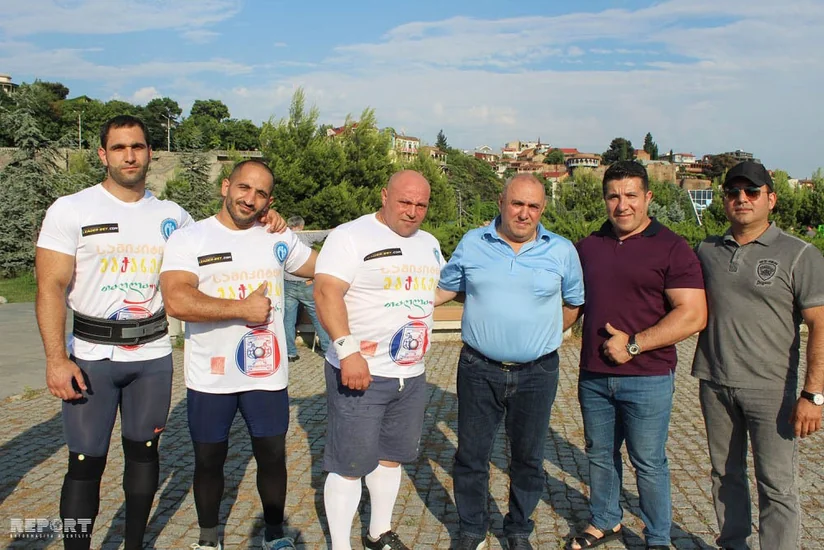 Azərbaycan idmançıları Tbilisidə gümüş və bürünc medallar qazanıblar - FOTO