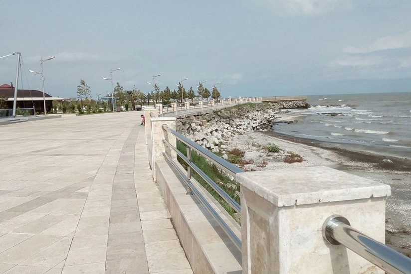 Bakı bulvarında dənizdə kişi meyiti aşkarlanıb