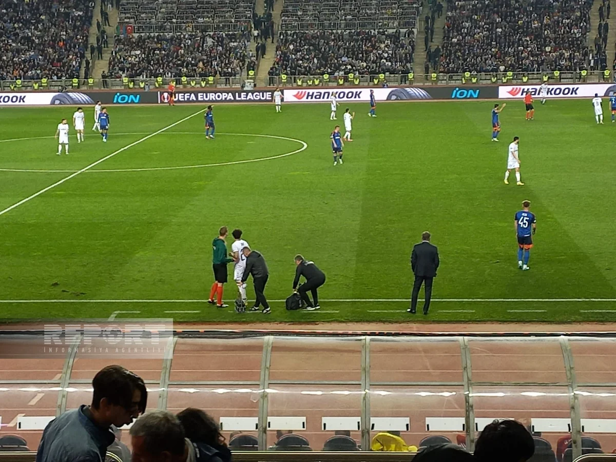 Qarabağ Olimpiakosla oyunda itki ilə üzləşib