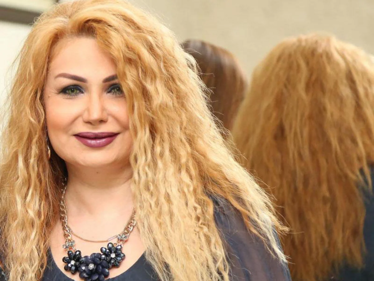 Müğənni Könül Kərimovaya qarşı 32 min manatlıq dələduzluq edilib