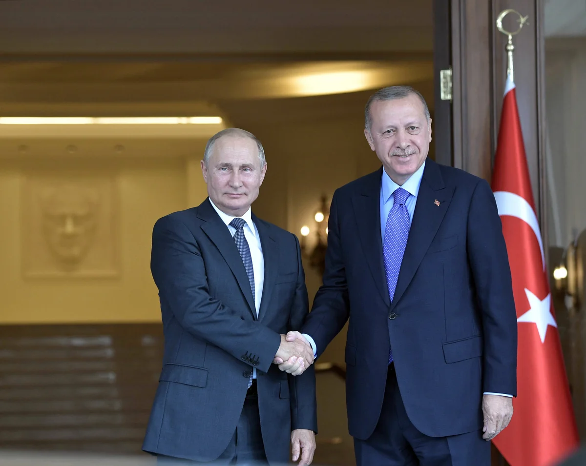 Putin Ərdoğan və xanımının tezliklə sağalmasını arzulayıb