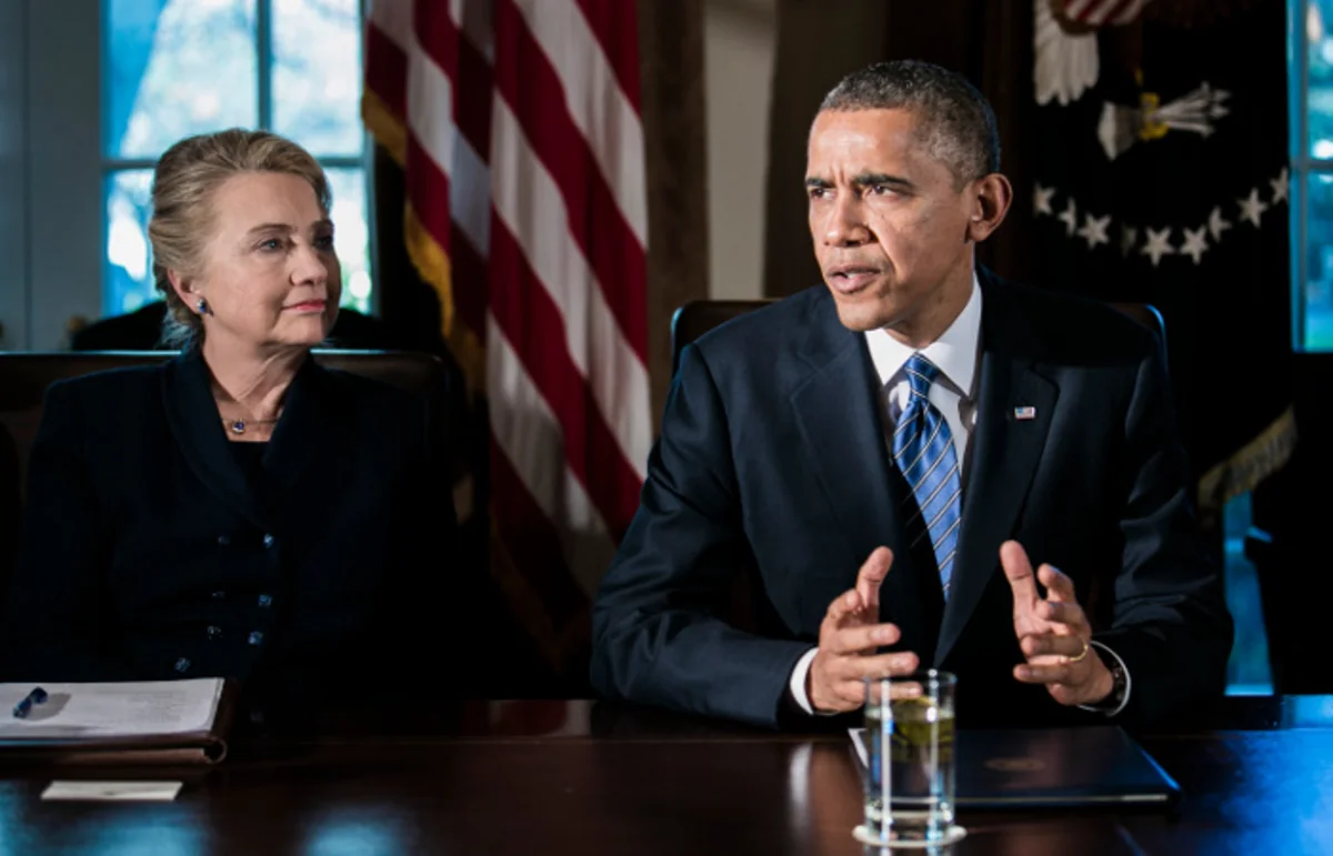 Obama: Hillari Klinton səhv edib, ancaq milli maraqlara zərər vurmayıb