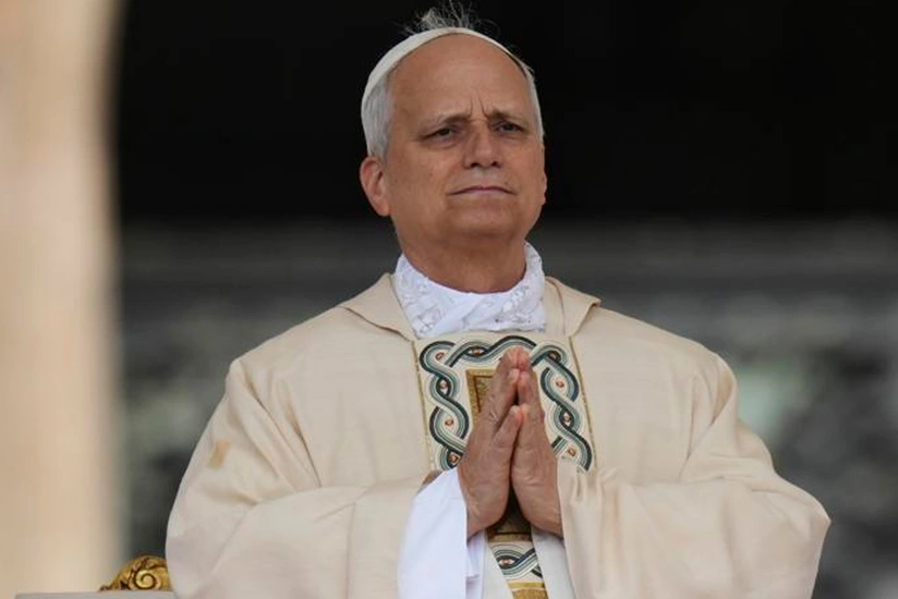 Pope speaks with Palestinian President, urges respect for Humanitarian Law