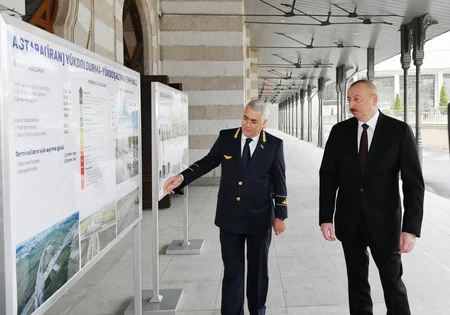President Ilham Aliyev viewed passenger train to run on Baku-Tbilisi- Kars railway route