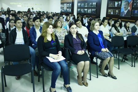 ​Səbail məktəblilərinin Sağlamlıq Forumu keçirilib