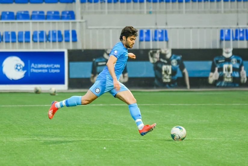 Səbail klubu hücumçusu ilə vidalaşdı