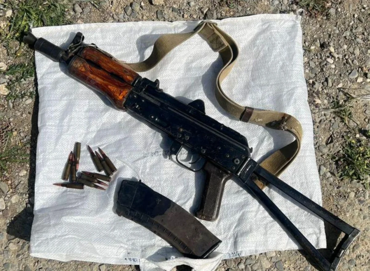 Binəqədidə AKS markalı avtomat tapılıb