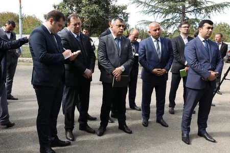 “Azəriqaz” Samux sahibkarlarının problemlərini dinləyib