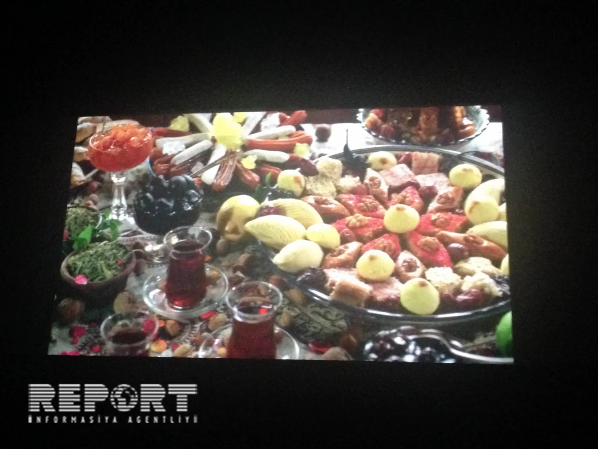 Azərbaycan mətbəxi: Dadsonrası dad filmi Rumıniyada nümayiş olunub - FOTO