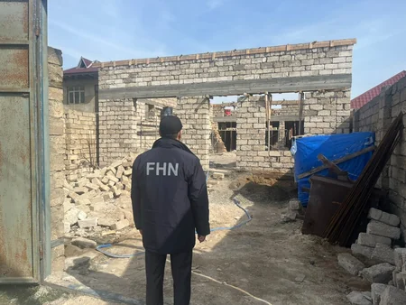 В поселке Бузовна снесена незаконная постройка