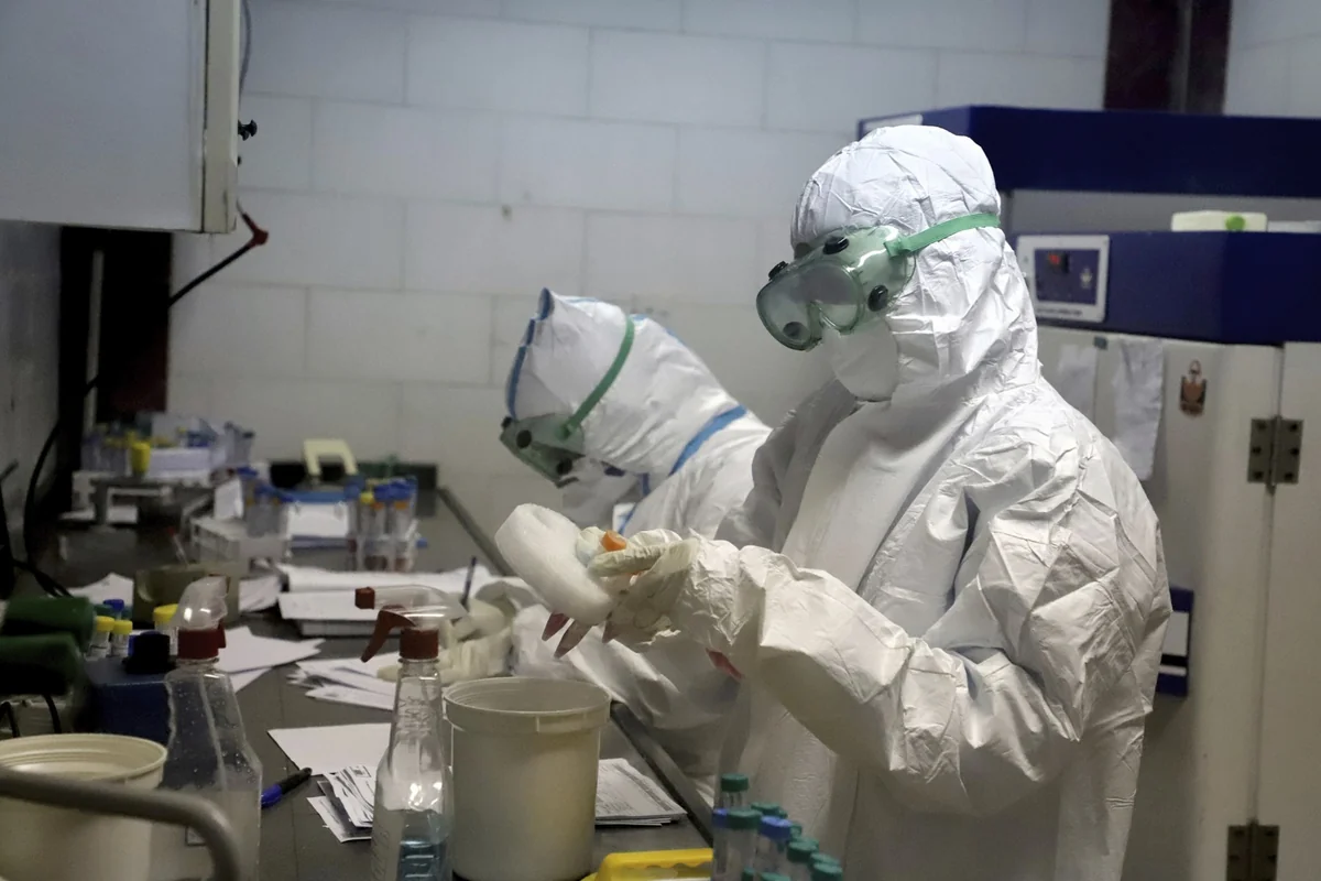 103-year-old woman recovers from coronavirus in Iran
