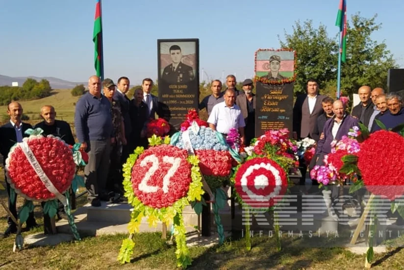 Oğuzda Vətən müharibəsi şəhidinin adına lövhə qoyulub