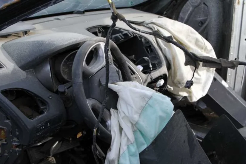 Bakıda “Hyundai” və “KaMAZ” toqquşub: xəsarət alan var