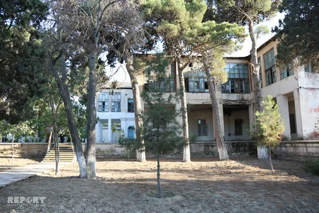 Hacı Zeynalabdin Tağıyevin evi təmir olunmasa, tamamilə dağıla bilər - FOTOREPORTAJ