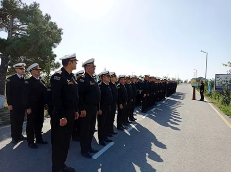 Zəfər Günü münasibətilə Azərbaycan Ordusunda silsilə tədbirlər keçirilib
