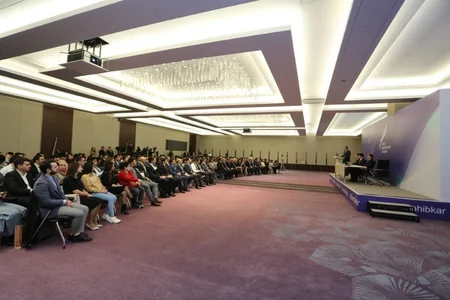 Orxan Məmmədov: Gənc sahibkarların innovativ layihələrinə 50 min manatadək güzəştli kredit verilə bilər