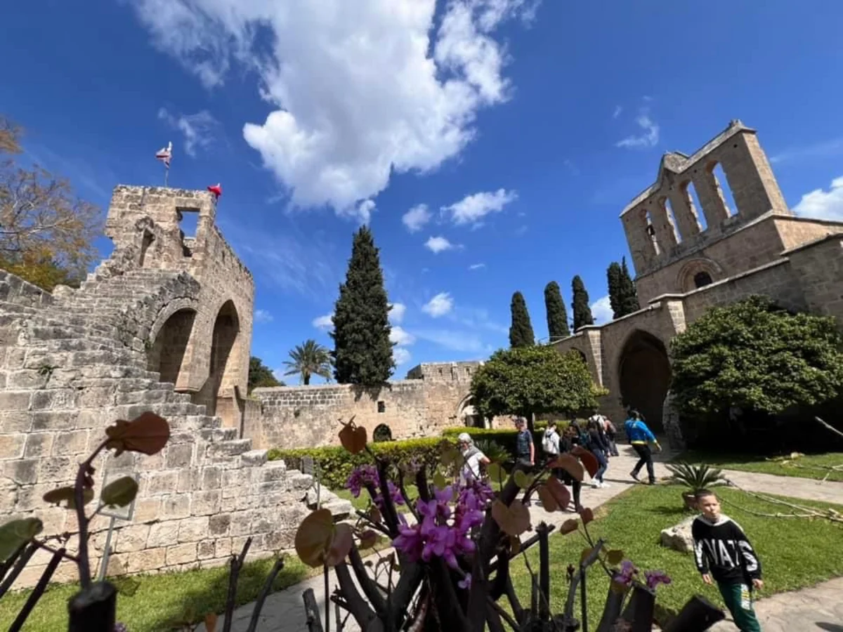 Dörd fəsil dəniz mövsümü olan şimal adası - REPORTAJ