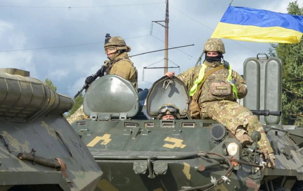 Франция выделит Украине дополнительную военную помощь