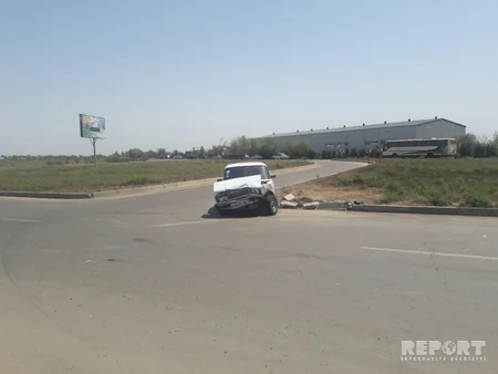 Biləsuvarda qəza olub, iki nəfər xəsarət alıb