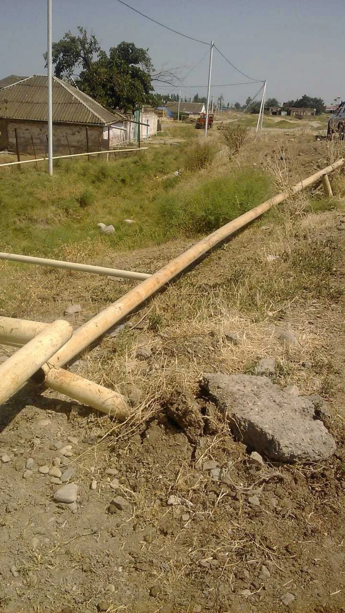 İki rayonda qaz xətləri avtomobillə zədələnib