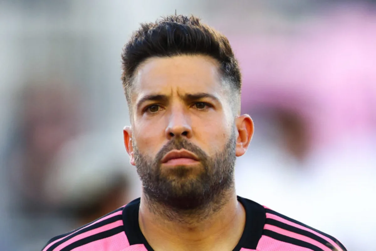 İnter Mayami Jordi Alba ilə müqavilə müddətini uzadıb