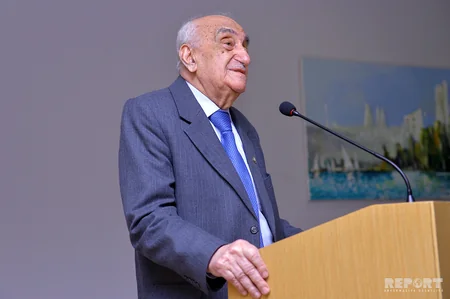 ​Alimlər Evində Xoşbəxt Yusifzadə ilə görüş keçirilib