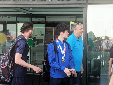 Millinin baş məşqçisi: 7 idmançının 10 medal qazanması üzgüçülüyün inkişafını göstərir