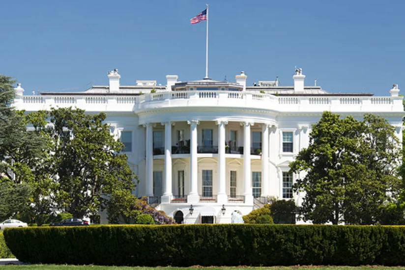 В Белом доме дважды ошиблись в титуле Елизаветы II