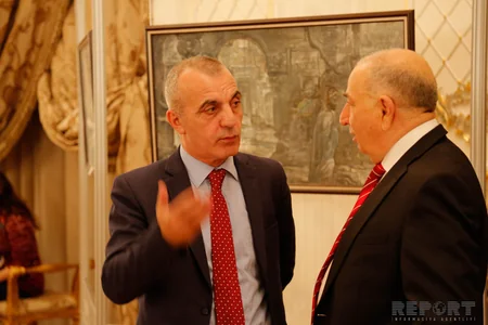 Milli Teatr Günündə Zirvə mükafatının təqdimat mərasimi keçirilib