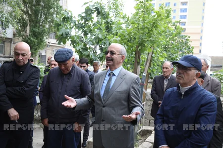 Xalq artisti Vaqif Əsədov dəfn edilib - YENİLƏNİB-2