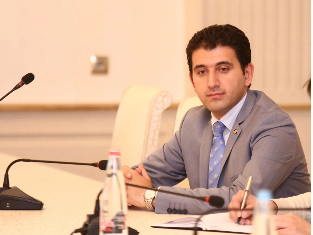 Naqif Həmzəyev: “Bakıya qatarın işləməməsi Gəncə sakinlərini narahat edir”