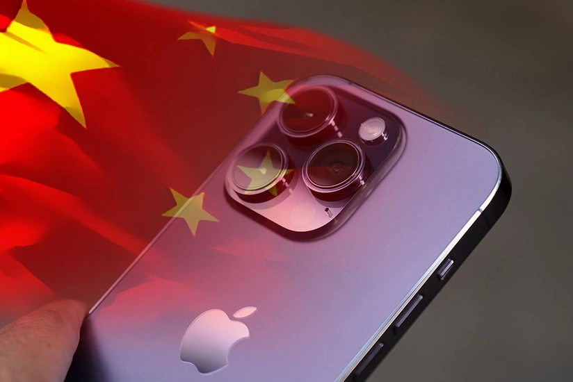 China's ban on Apple's iPhone accelerates- Bloomberg