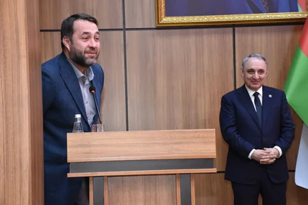 Baş Prokurorluq “Əqrəb mövsümü” serialının yaradıcı heyətini və aktyorlarını təltif edib