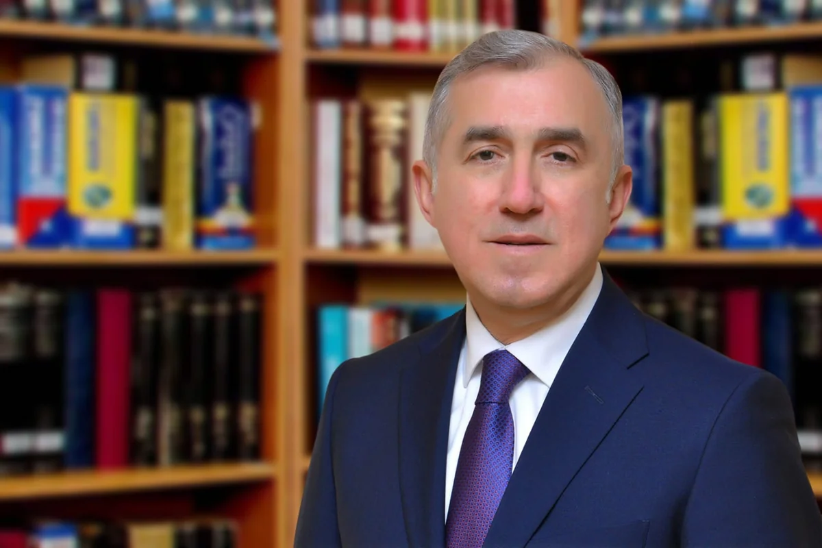 Naxçıvanda yeni nazir müavini kollektivə təqdim olunub