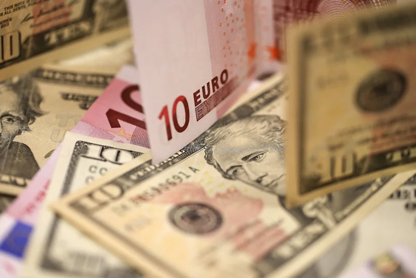 Avro dollar qarşısında bahalaşa bilər