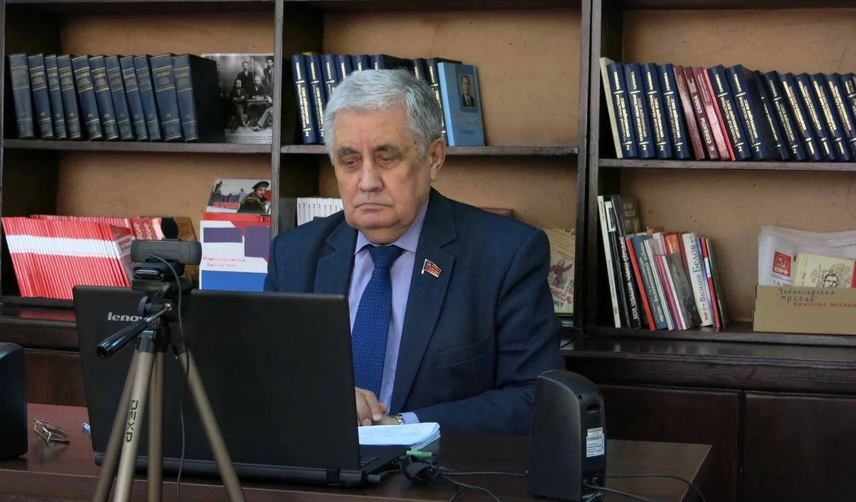 Rusiyada deputat koronavirusdan ölüb