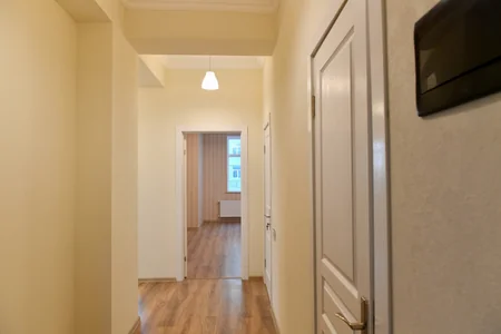 Ильхам Алиев ознакомился с условиями, созданными в квартирах для семей шехидов и военнослужащих