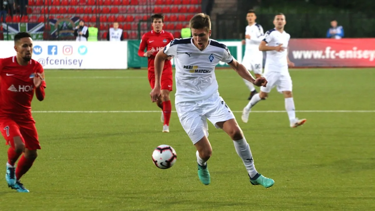 Krılya Sovetov Ramil Şeydayevsiz məğlub olub