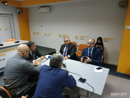 Эксперт: Ереван пытается противостоять сближению Москвы и Баку