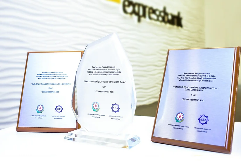 Expressbank təmassız ödəniş kartları üzrə lider bank elan edilib